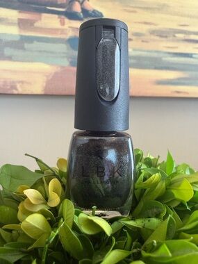 L·B·K 💅NAIL💅 LACQUER GEL-LIKE VEGAN FORMULA 🩶LBK91 MIDNIGHT STORM🩶🌟NEW🌟